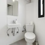 Apartament Shoreline Hideaway - Cross Over To The Beach! *