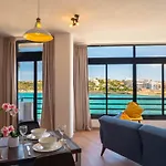 Shoreline Hideaway - Cross Over To The Beach! Apartament