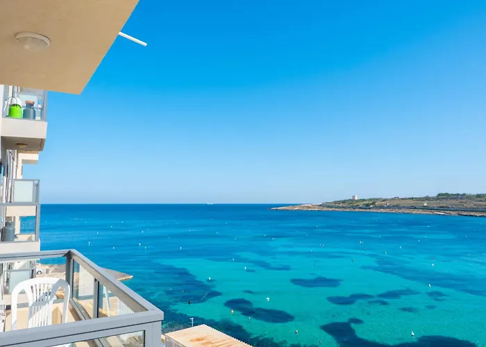 Apartamento Shoreline Hideaway - Cross Over To The Beach!